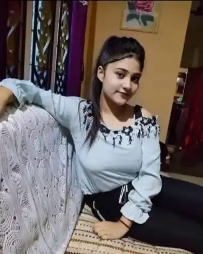Call Girls Service in Attawa